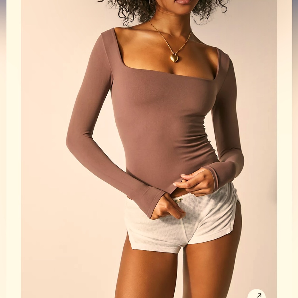 Free people clean lines xs/s top brown